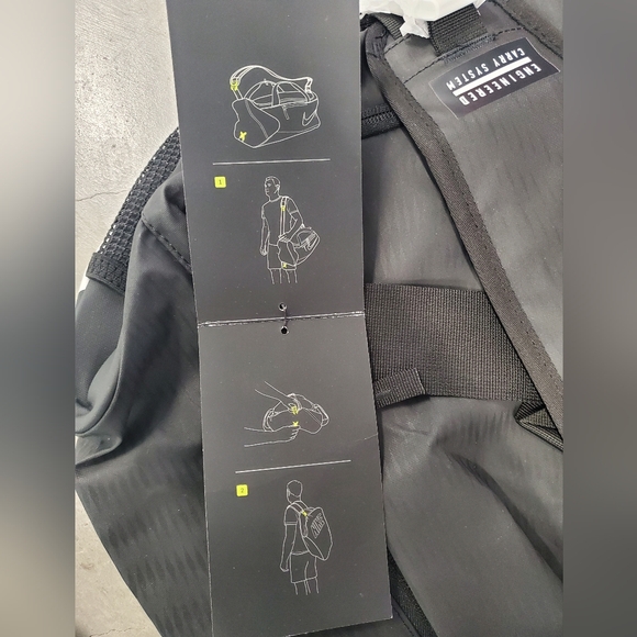 Nike Alpha Adapt Crossbody Bag/Duffle - Picture 3 of 4